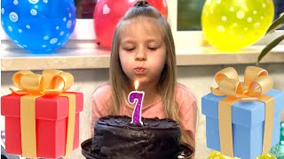 Эмме 7 лет 🎉 День рождения 🎁 РАСПАКОВКА ПОДАРКОВ 🎁 Что подарил Тима?