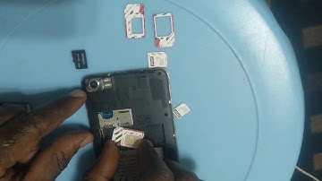 Dual SIM micro SD insert