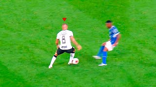 Toda a CLASSE do Renato Augusto!