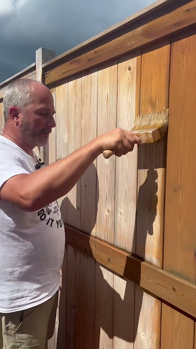 Stain Your Fence The EASY Way