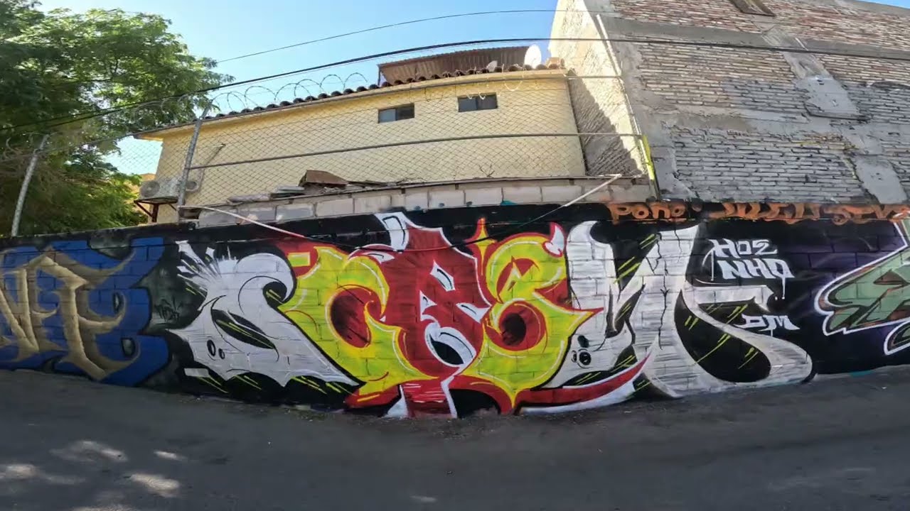 SCREM graffiti mexicali