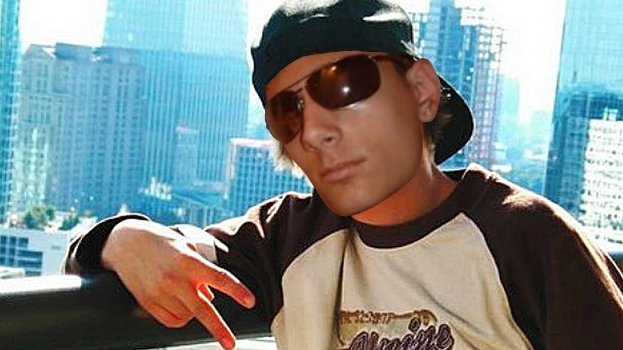 Ice "3 K-D" Poseidon Plays Modern Warfare 2 (Stream Highlights with Chat)