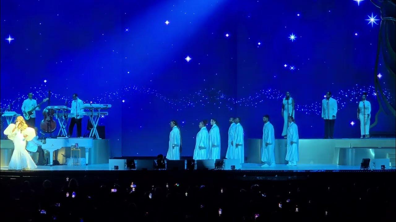 Mariah Carey - O Holy Night (Live at Moody Center, Austin, TX) 4K UHD Mariah Carey - O Holy Night (Live at Moody Center, Austin, TX) 4K UHD