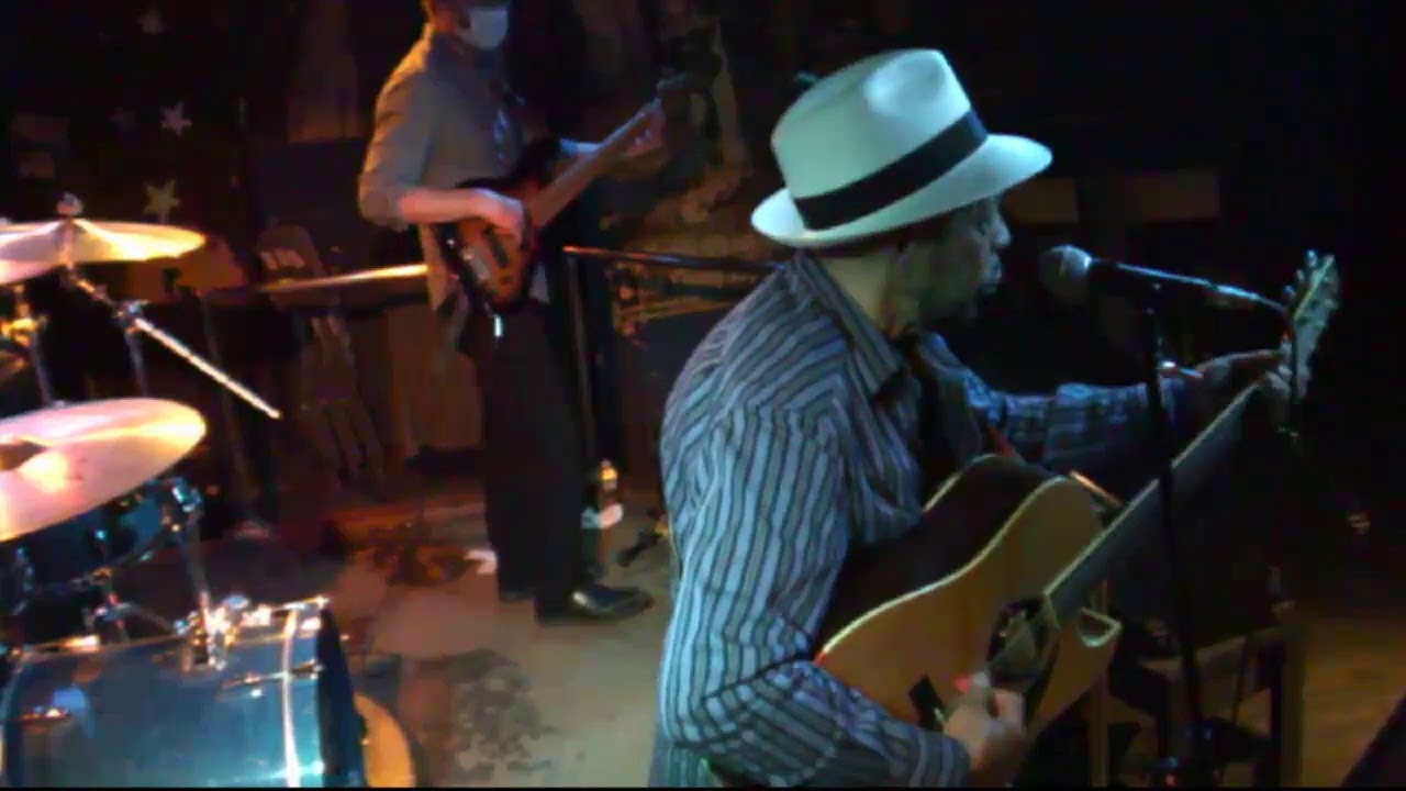 John Primer & The Real Deal Blues Band :: Live from Rosa's Lounge - Stay-Home Series John Primer & The Real Deal Blues Band :: Live from Rosa's Lounge - Stay-Home Series