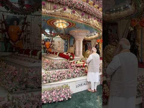 Sai Ram PM Modi Pays Homage To Sri Sathya Sai Baba At Puttaparthi Shorts