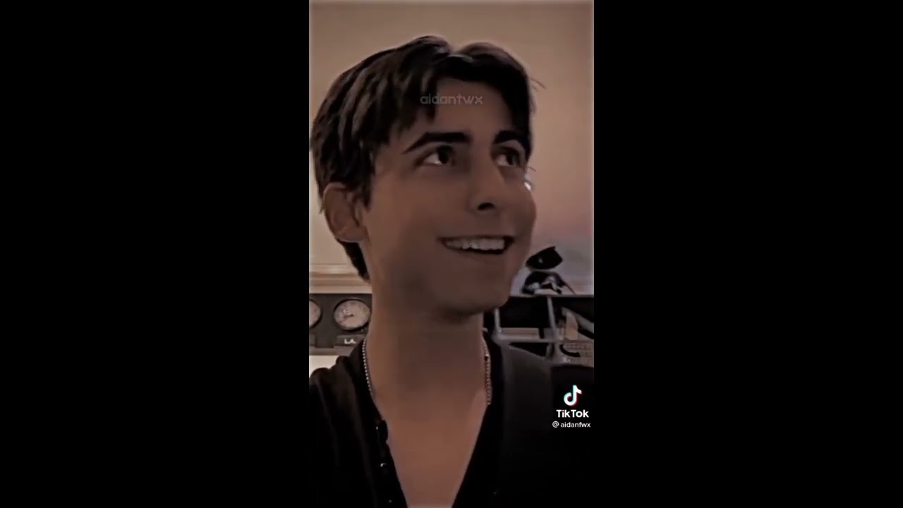 Перезалив |🧋Любимая рубрика🧋| подборка Эйдана и пятого с тт