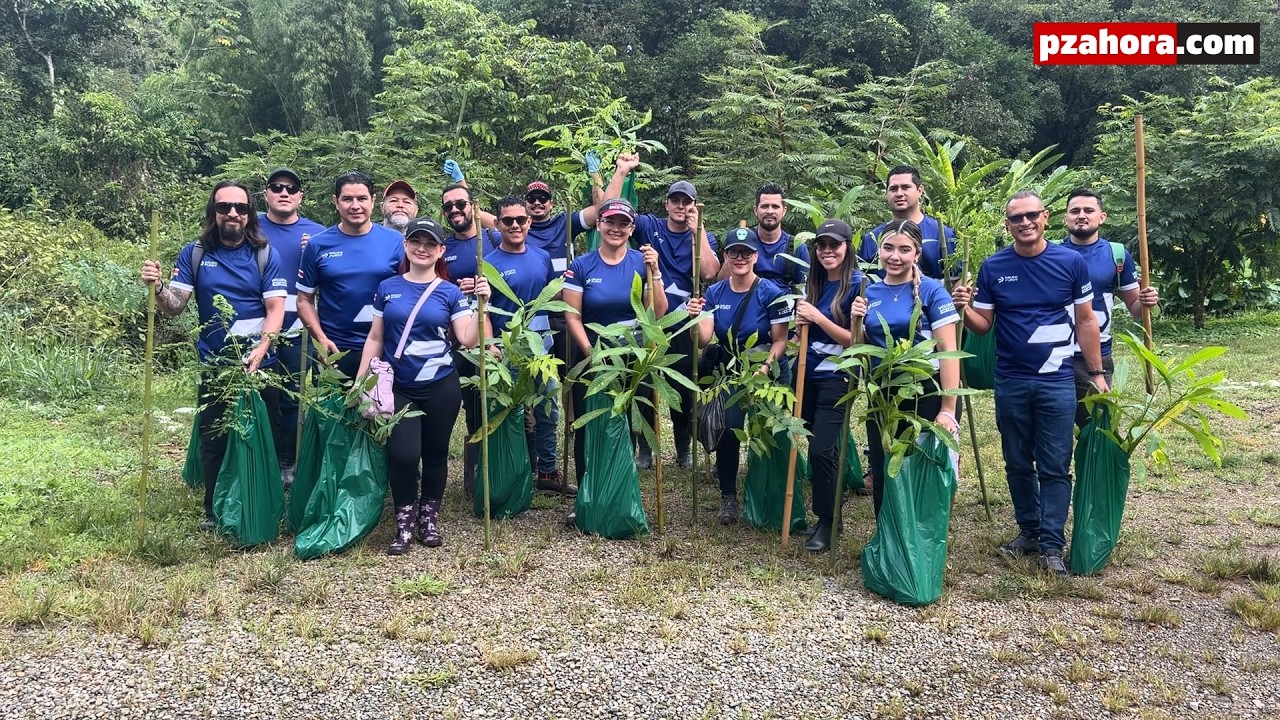 Voluntarios de Purdy contribuyen a la conservación del Centro Biológico Las Quebradas