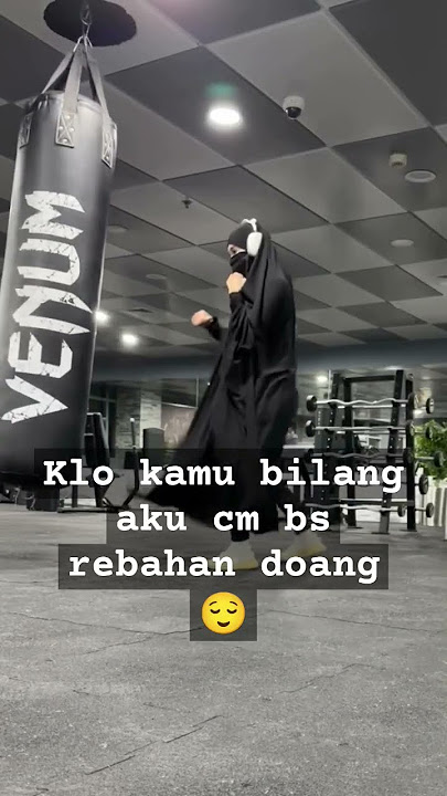 boxing... #hijabers #niqob #ukhti #akhwat #hijrah #cadar #fyp #fyi #boxing #muslimah