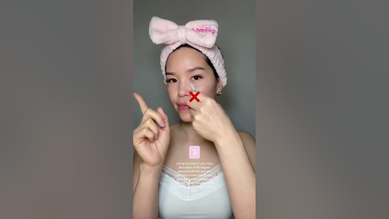 How to use your Gua sha to reduce smile lines appearance guasha 