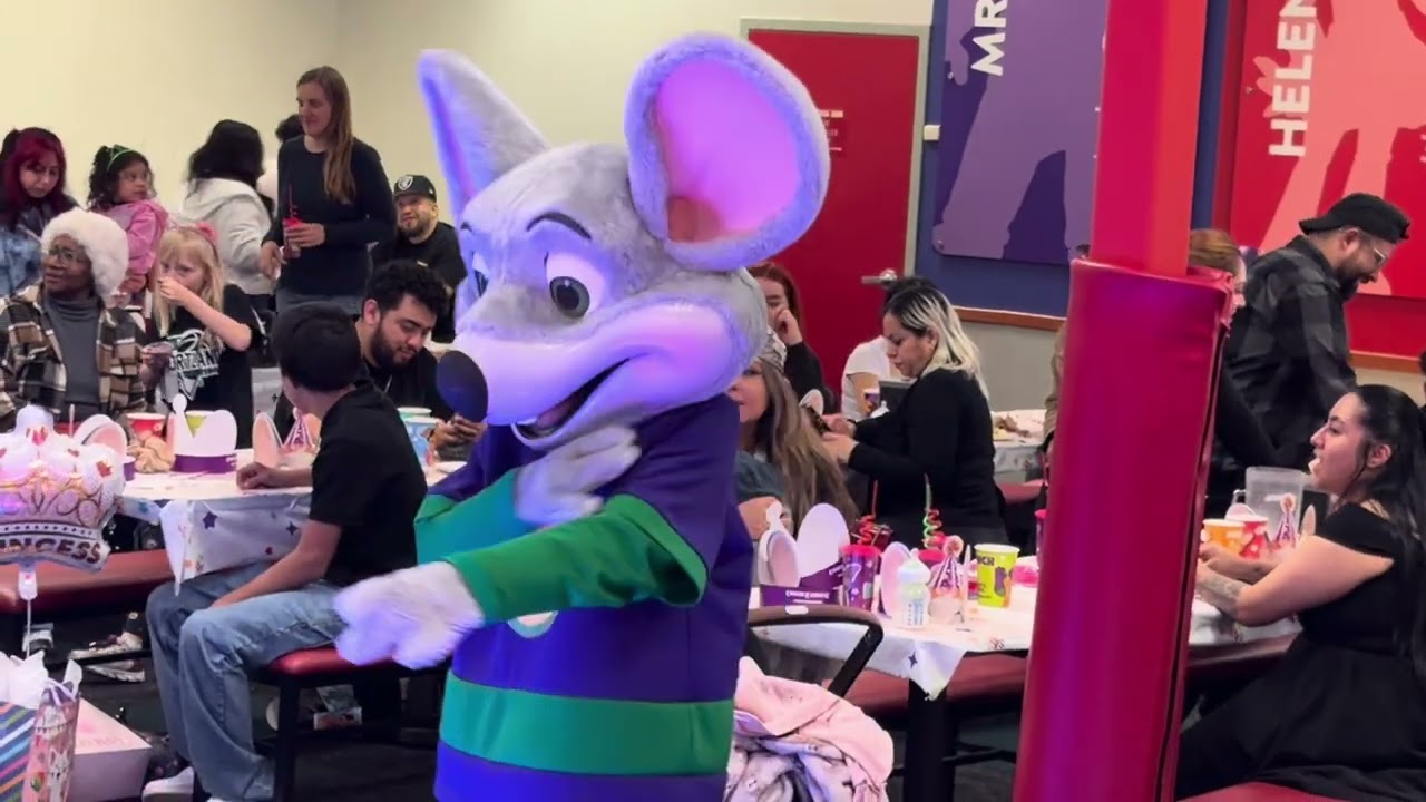 Chuck E Cheese Me and My Friends dance in WA March 2026 