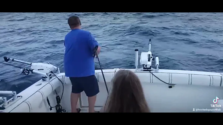 9 year old reels in a 23 pound king Salmon!!