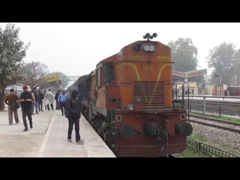 Locomotive reversed & getting attached for Bikaner SF express at Shri Ganganagar!