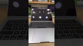 MACBOOK PRO A2159