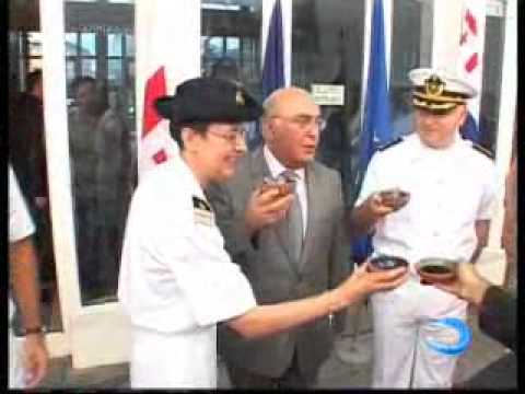 ბათუმის ნავსადგურში საფრანგეთის ფლოტის ფრეგატი \"\"Surcouf\" შემოვიდა