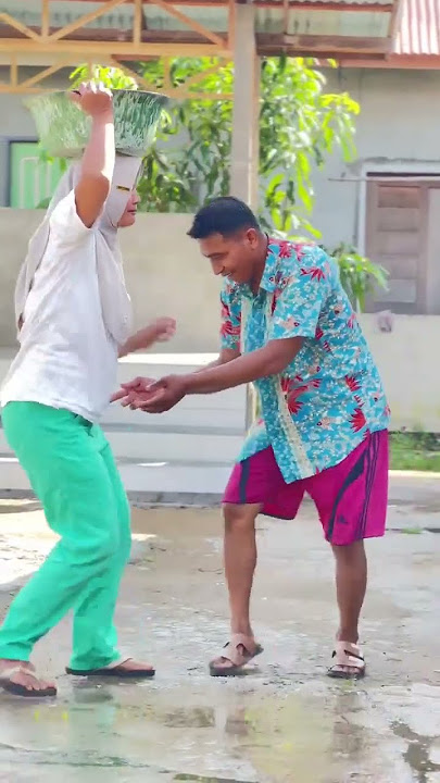 Aduh basah😀 #shortvideo #funny