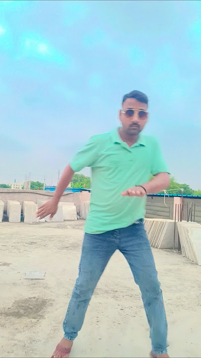 ek chumma tu mujhko udhar de😘💋 #bollywood #shorts #dance #dancecover #dancevideo#youtubeshorts