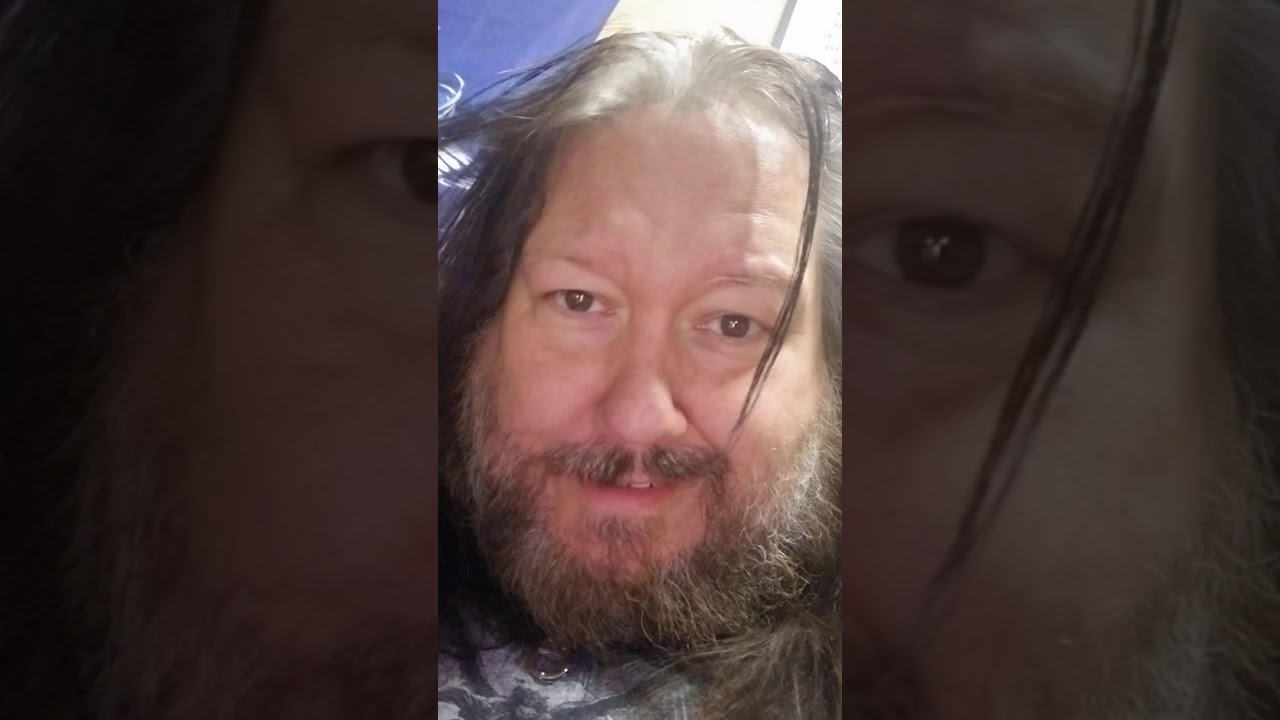 Tom Croxton (Hex Vortices / Thor) getting some aggression out!!