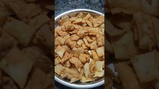 Easy evening snacks|maida chips|maida biscuits#chips#shorts#youtubeshorts