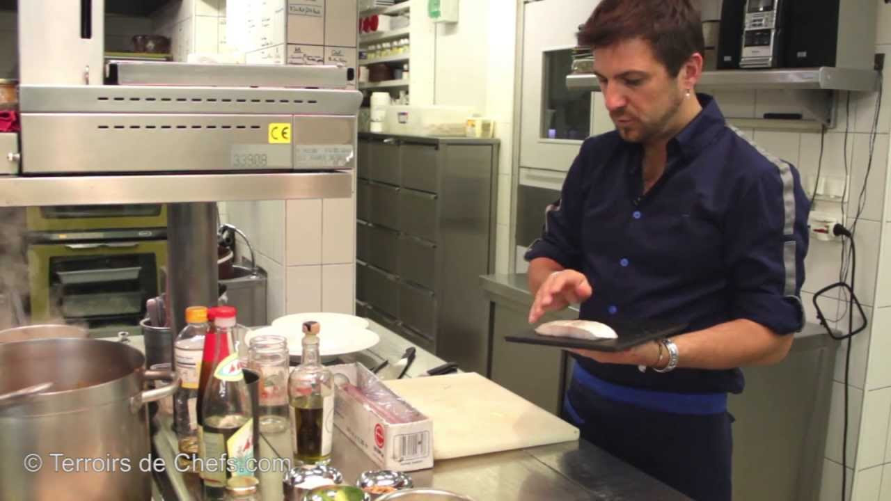 Terroirs de Chefs - Recette du Cabillaud en bouillon de pamplemousse du chef Eric Guérin