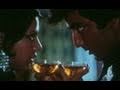 Bund Kamre Main Ek Ladki - Sung by Asha Bhosle & Mahendra Sandhu - Agent Vinod Whatsapp Status Video Download Free