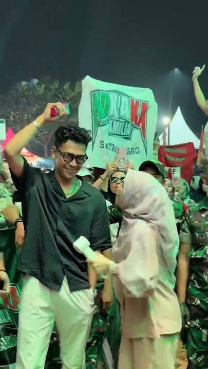 Kira-kira apa yang ada difikiran Mas Hasan? #riaricis #hasantoys #ndxaka #nontonkonser #viralvideo