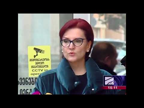 ერთ ხელში დანა ეჭირა, მეორეთი ურტყამდა-სჯერა თუ არა გამოძიების გამსახურდიას მეუღლეს?