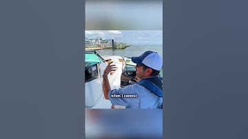 How To Dock in a Heavy Wind and Current: Bridge Marina Docking Tips #shorts