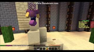 TheLionPlaysMC hacking on TechGe3ks kit pvp
