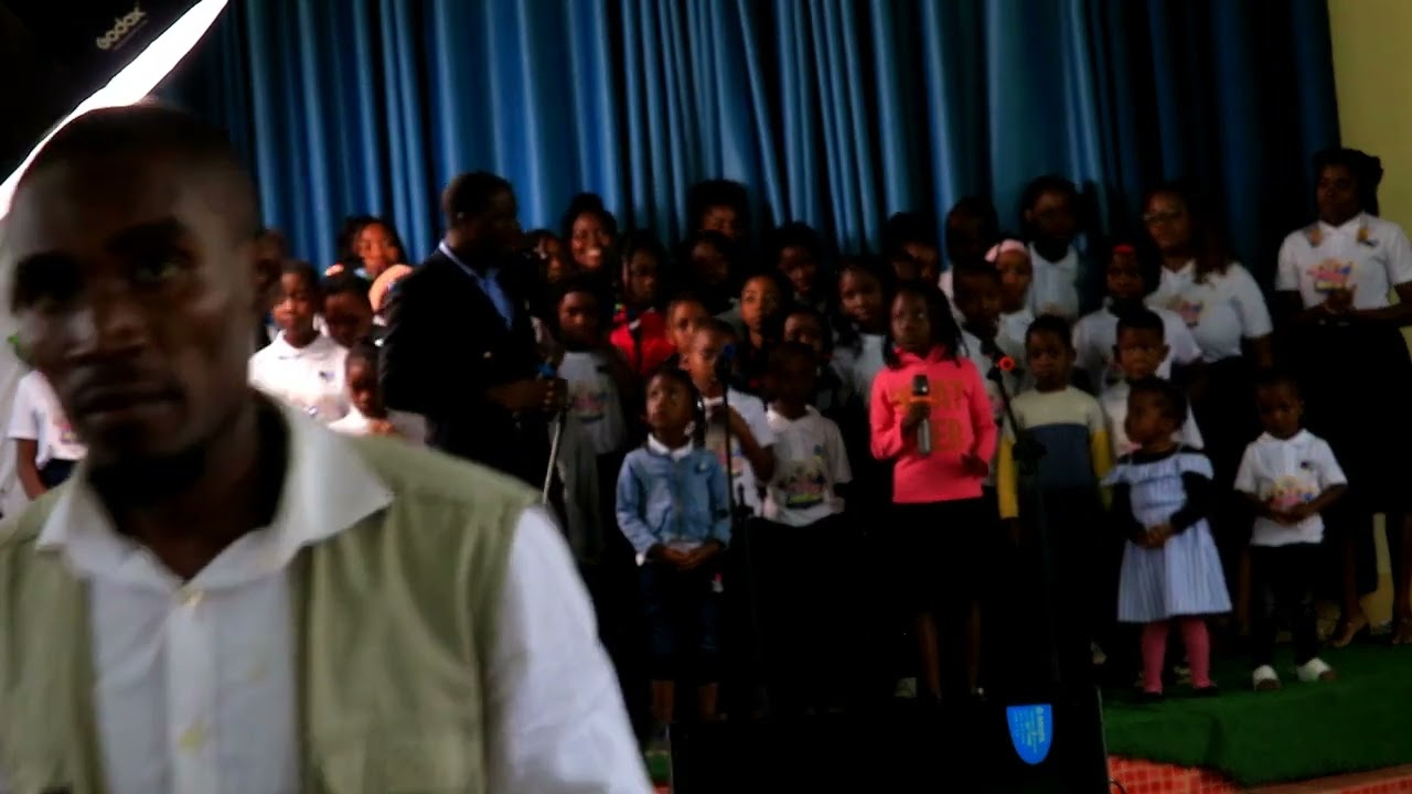 Zeca Reis & Crianca em concerto