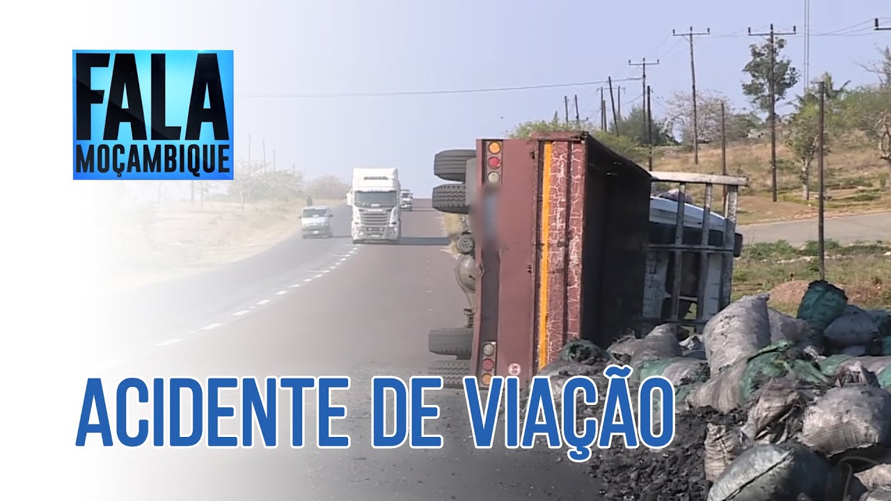 Camião capota com carvão vegetal e fere condutor na EN1 em Maputo