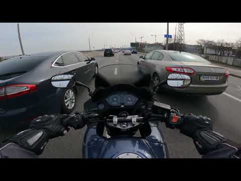 Honda CBF600S on city streets Part 104