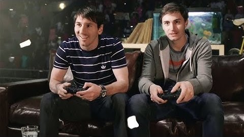 FIFA 13 TV Commercial Full Version