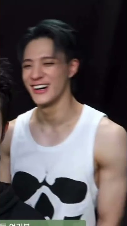 Beneran muka bebelac badan L-men🙏🏻 #jeno