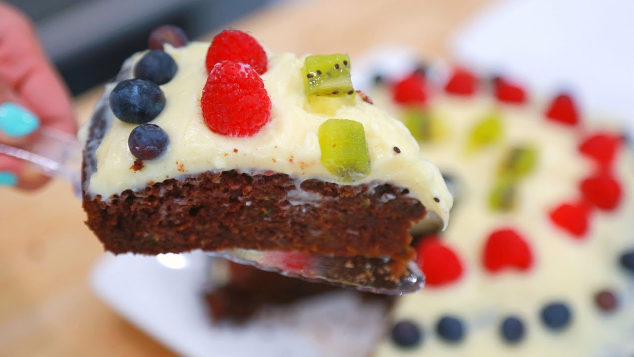 CHOCOLATE BROWNIE CAKE! YouTube