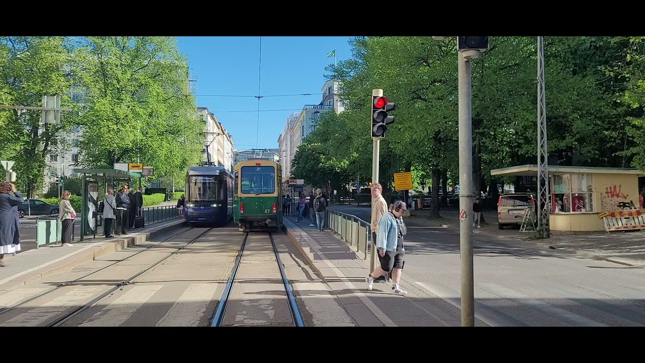 Helsingin raitiolinja 8 Saukonpaasi-Arabia-Saukonpaasi-Arabia  Helsinki tramline 8. 