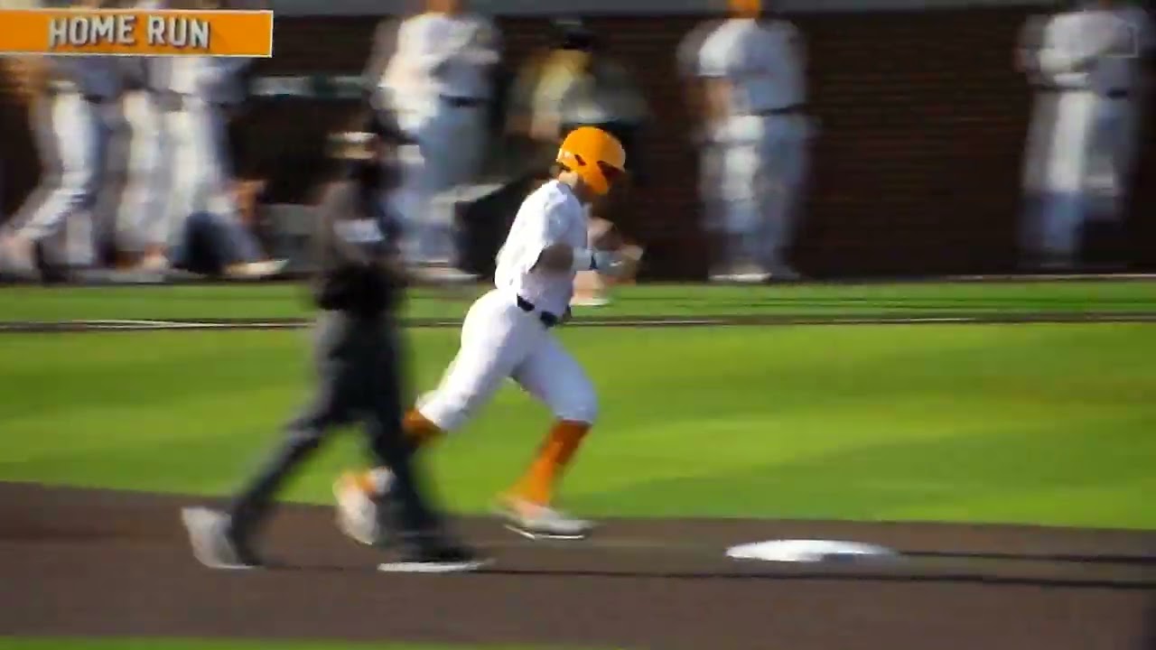Tennessee baseball's Drew Gilbert hits home run vs. Western Carolina