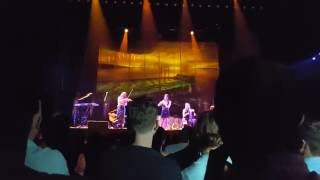 The Corrs Live in Berlin: Buachaill On Eirne