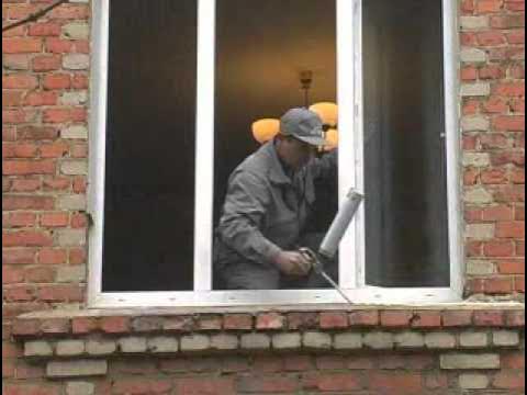 Как поставить пластиковое окно в кирпичном доме. Как поставить пластиковое окно в кирпичном доме. Монтаж пластиковых окон в кирпичной стене. Окна в кирпичном доме. Монтаж окна в кирпичном доме.