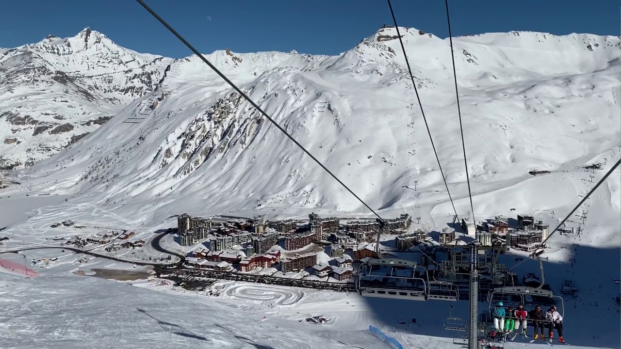 Val d'Isère Vlog Season 1 is GO! - Steve Angus Vlog Ep. 1