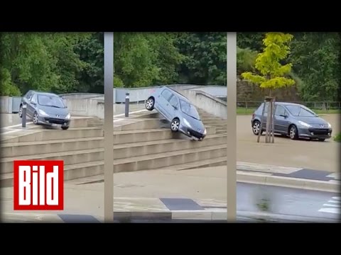 Treppe runter im ersten Gang - Auto brutal