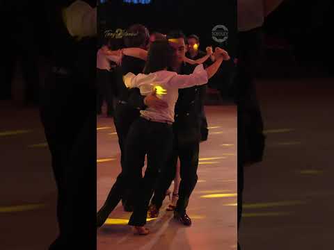 Yanina Quinones & Juan David Vargas - Me Quede Mirandola
