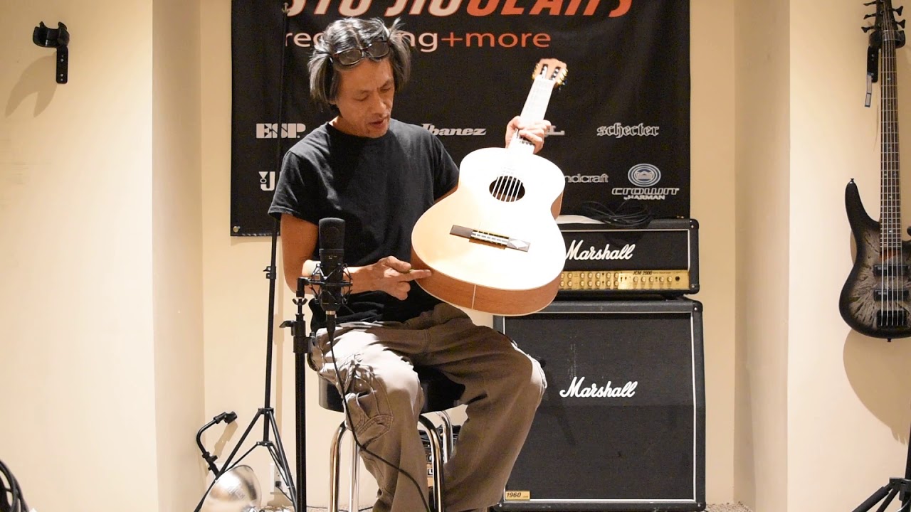 La Mancha - Rubi CM 59 Classical Guitar @ studiogears.com - YouTube