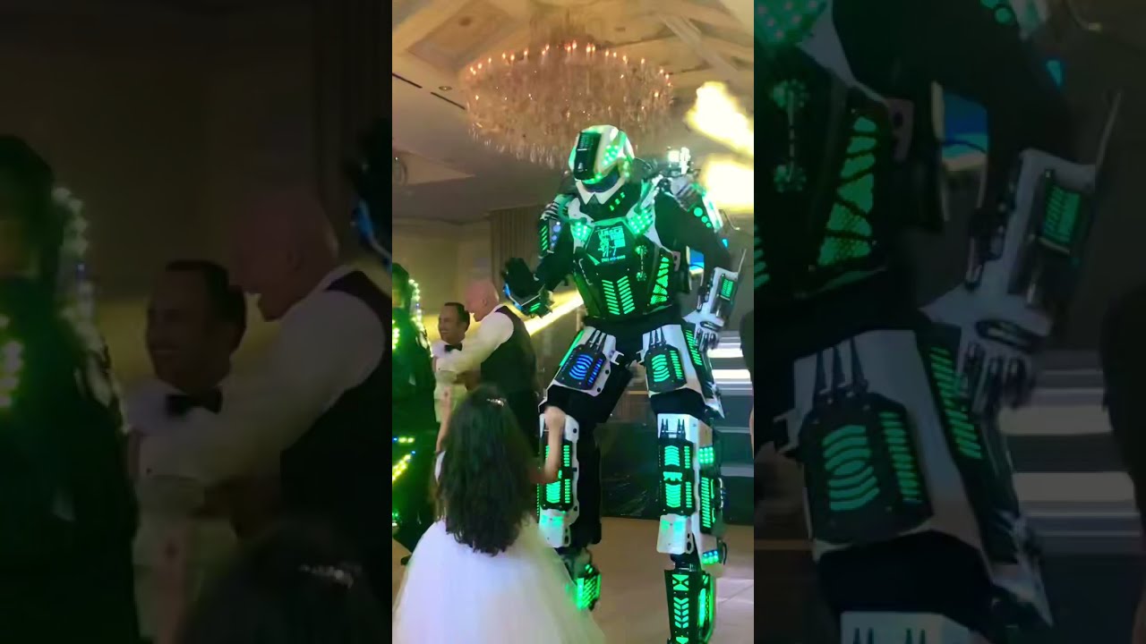 SHOW MUST GO ON 🎉 