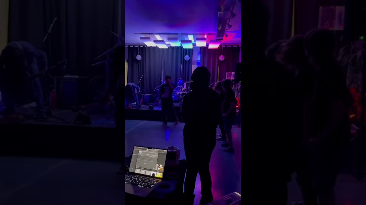 UNRIVALED - VOODOOSONG (LIVE AT FARGO VENUE)