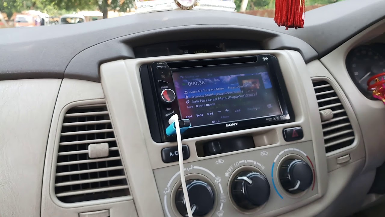 Toyota innova sound system - YouTube