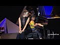 Video thumbnail of "Gaby Moreno y Yahaira Tubac en concierto por primera vez"