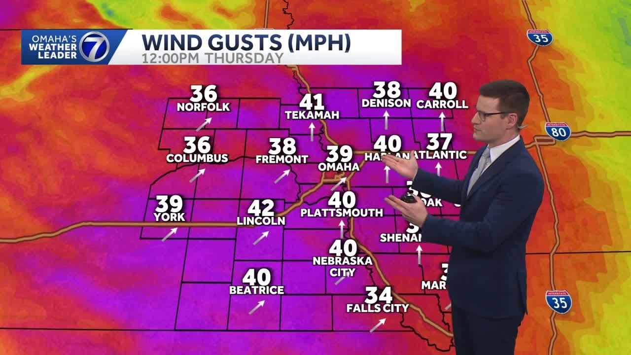 Impact weather Thursday, strong wind, fire danger in Omaha area - YouTube