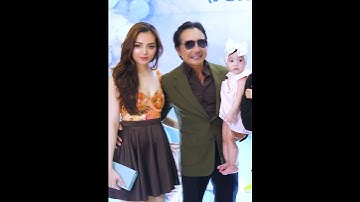 Ca Sĩ Nhạc Sĩ Thái Hùng Cùng Vợ Con Dự Sinh Nhật