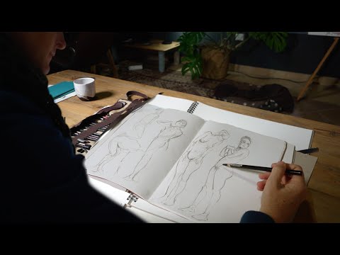 Figure Drawing in Your Sketchbook (3 Tips) 