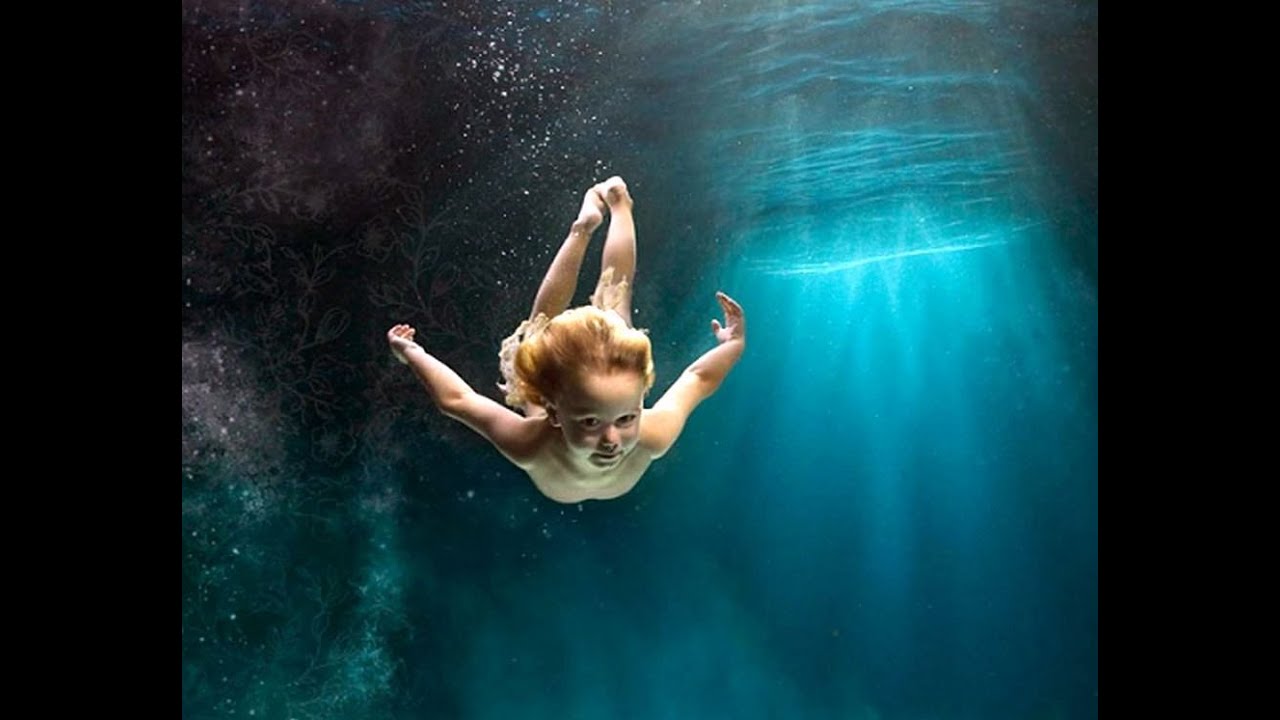 Zena Holloway is an underwater photographer and director based in